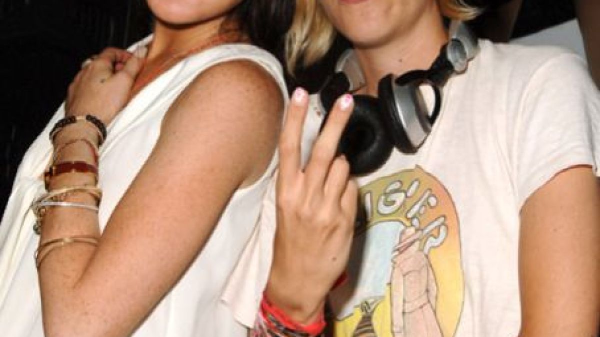 1200px x 675px - Samantha Ronson is Open to Lindsay Lohan Reunion, Boys, Writing a Novel |  Autostraddle