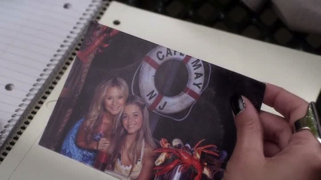 Pretty Little Liars Recap 317 Out Of The Frying Pan And