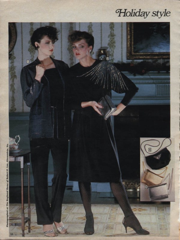 The 50 Best Photos Of Lesbian Subtext In Sears Christmas Wish Book