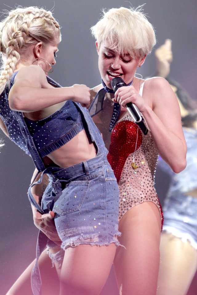 Miley Cyrus Lesbian Oral Sex - Miley Cyrus Is Not Heterosexual, So | Autostraddle