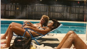 Lesbian Nudist Camp - Celebrate Lesbian Visibility Day With This Lesbian Playlist, Lesbians |  Autostraddle
