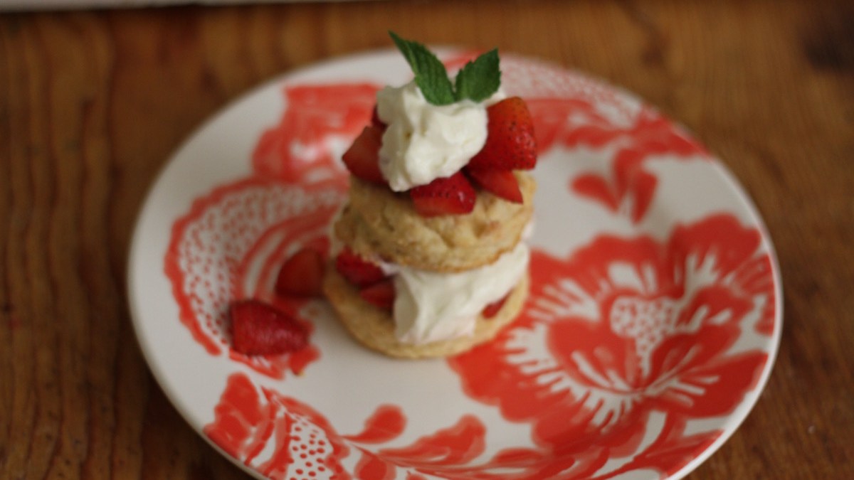 Femme Brûlée: Strawberry Shortcake of Your Dreams | Autostraddle