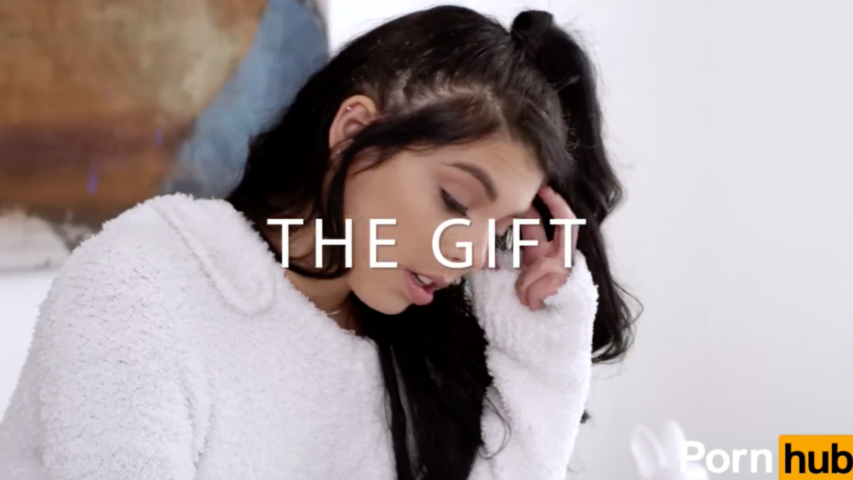 The Gift Is Young MAs Gift To Lesbian Porn Autostraddle