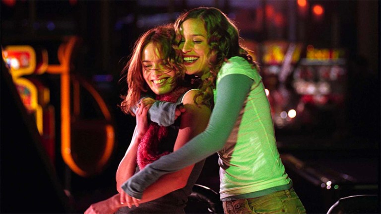 25 Good First Date Movies For Lesbians Bisexuals And Queers