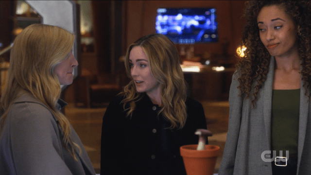 Legends of Tomorrow Avalance Wedding Recap | Autostraddle