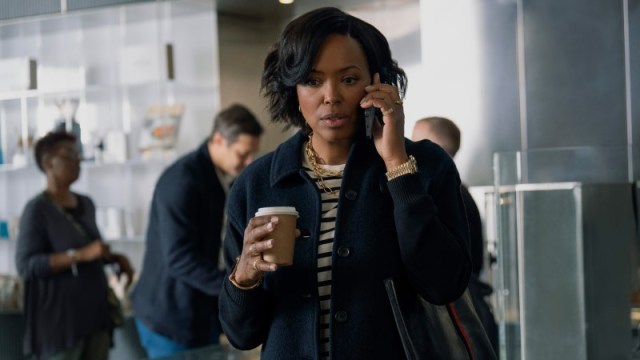 Aisha Tyler Plays Gay Again in 