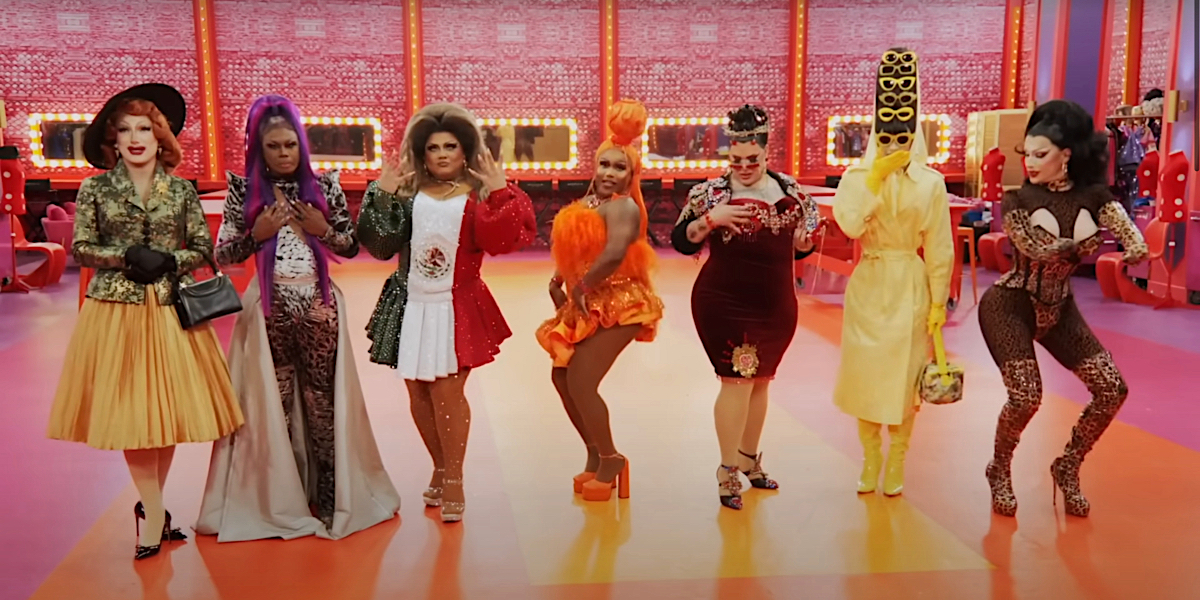 This Russian “RuPaul's Drag Race” Knockoff Completely Erases LGBTQ+ People
