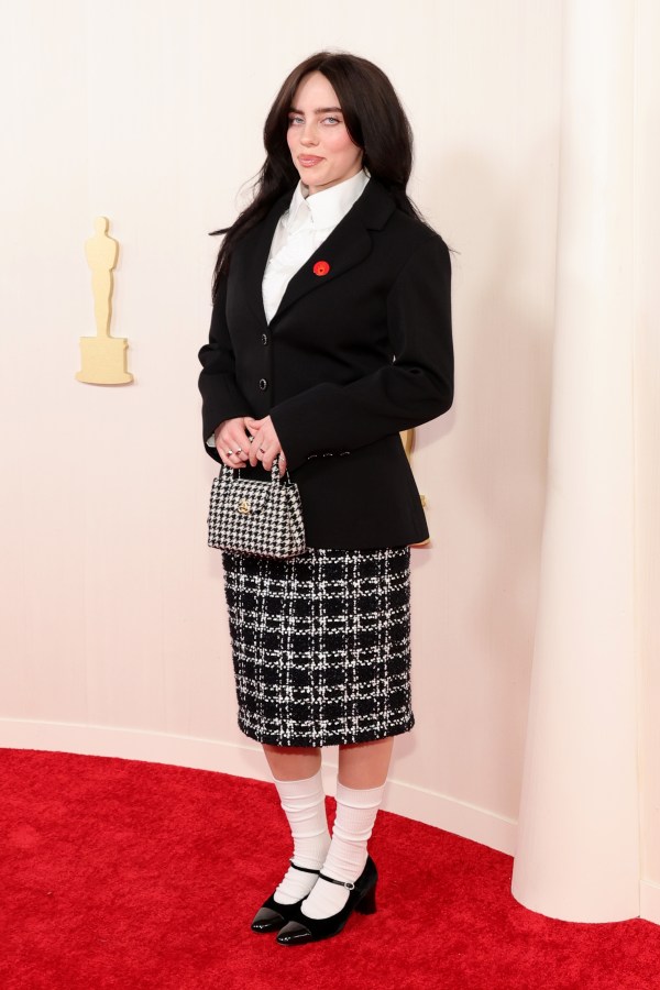 HOLLYWOOD, CALIFORNIA - MARCH 10: Billie Eilish attends the 96th Annual Academy Awards on March 10, 2024 in Hollywood, California