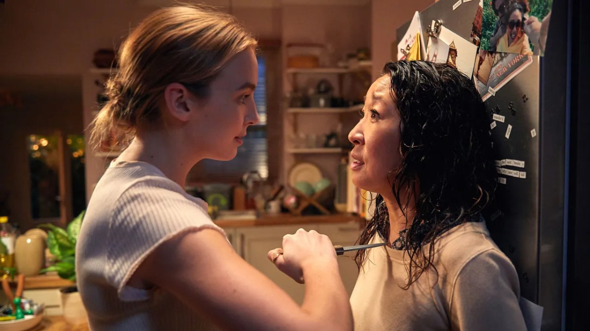 killing eve knife to the chest