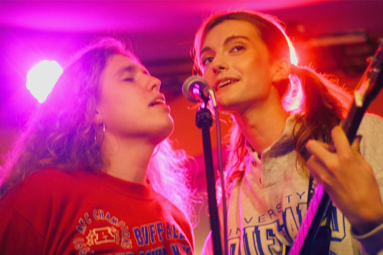 Sunny and Violet performing a song together for Dolls on Tour at Milkie’s Lounge in Buffalo, New York. Photo by Jare C. 