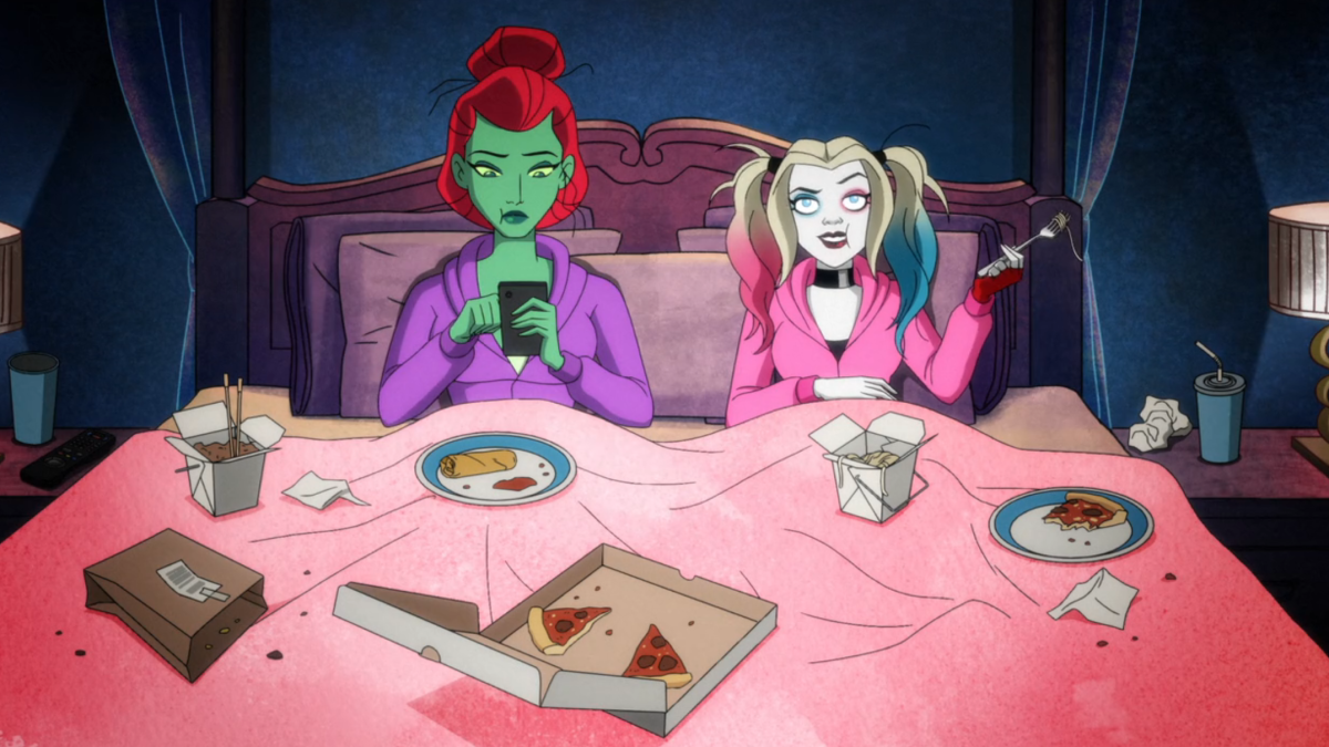 Harley Quinn Season 5: Harley and Ivy in bed eating junk food