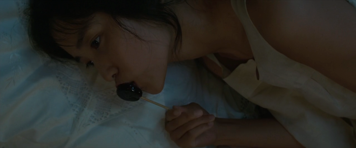 The Handmaiden makeout scene